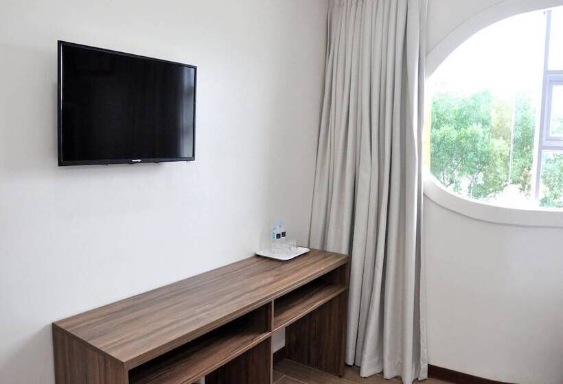 Capital O 911 S Hotel And Residences