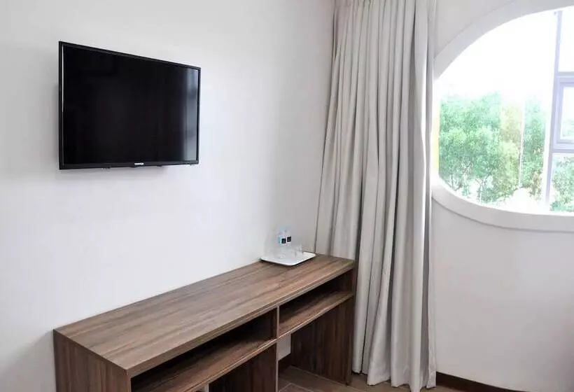 Capital O 911 S Hotel And Residences