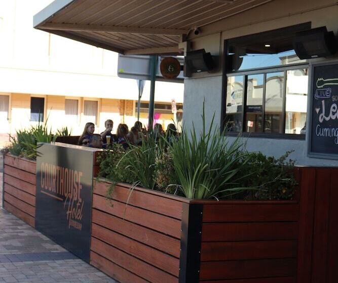Courthouse Hotel Gunnedah