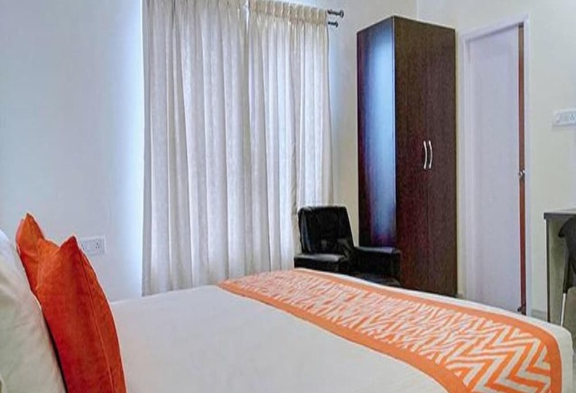 Fabhotel Shreyas Inn