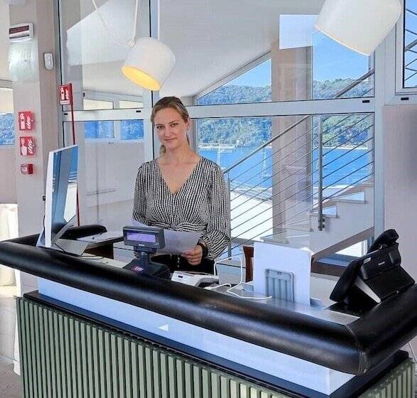 客栈 Cristallo Park