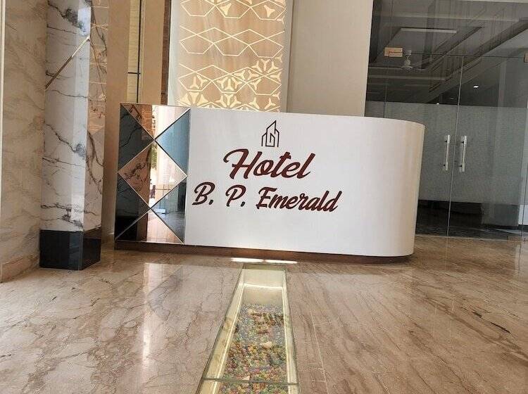 Hotell B P Emerald