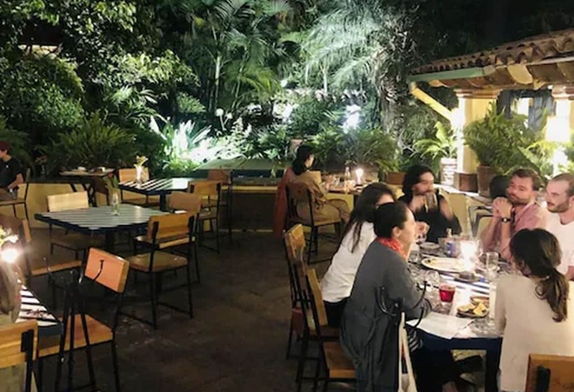 Szálloda El Ciruelo