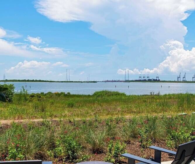 Отель Hyatt Regency Baytown Houston