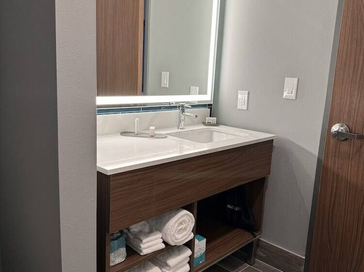 Szálloda La Quinta Inn & Suites By Wyndham Mount Laurel Moorestown