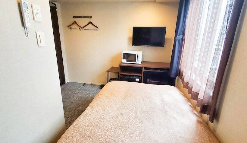 Отель Livemax Kamata Ekimae