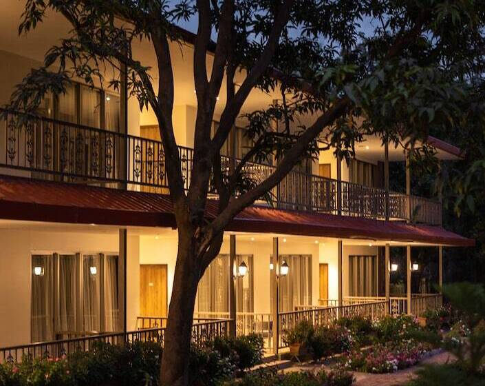 Отель Oleander Farms