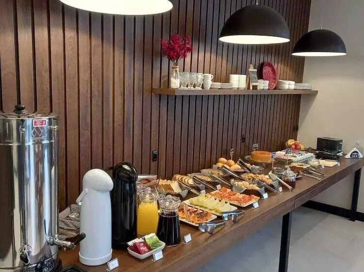 هتل Pousada Augusta