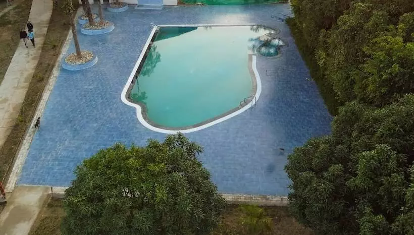 ホテル The Tattwaa Corbett Spa & Resort