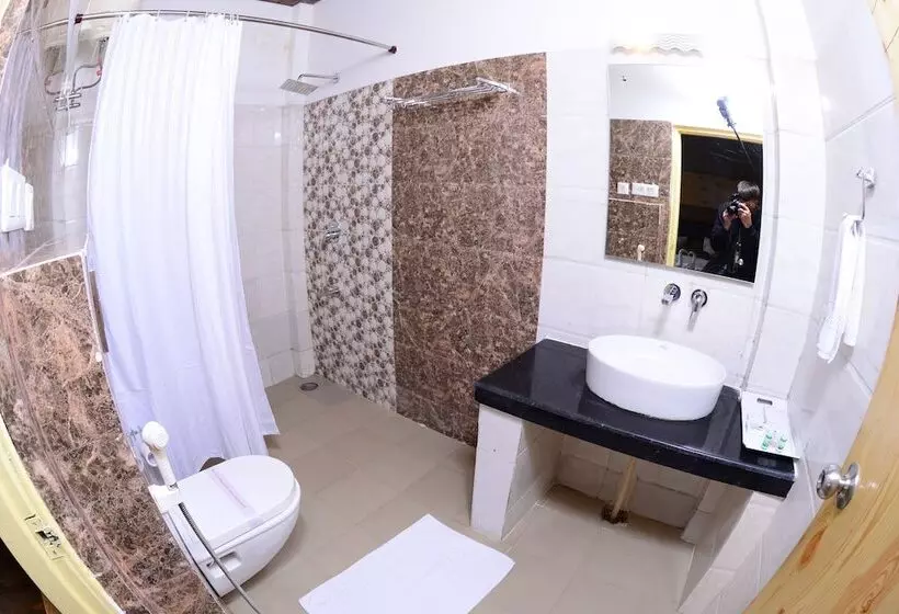 ホテル The Tattwaa Corbett Spa & Resort