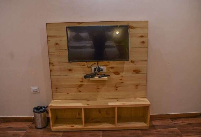 Hotel The Tattwaa Corbett Spa & Resort