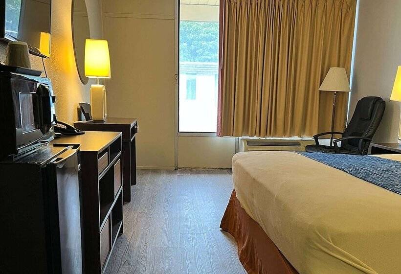 בית מלון כפרי Travelodge By Wyndham Carlisle North