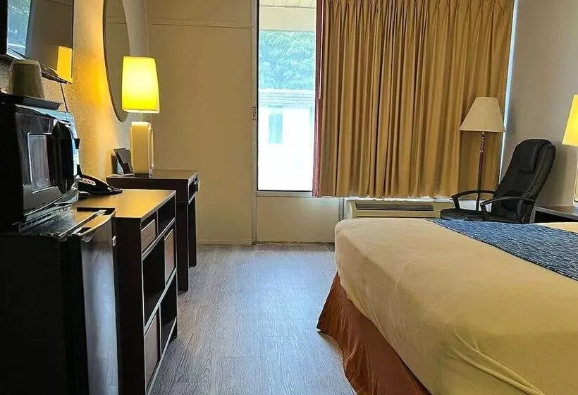 Hotelli Travelodge By Wyndham Carlisle North