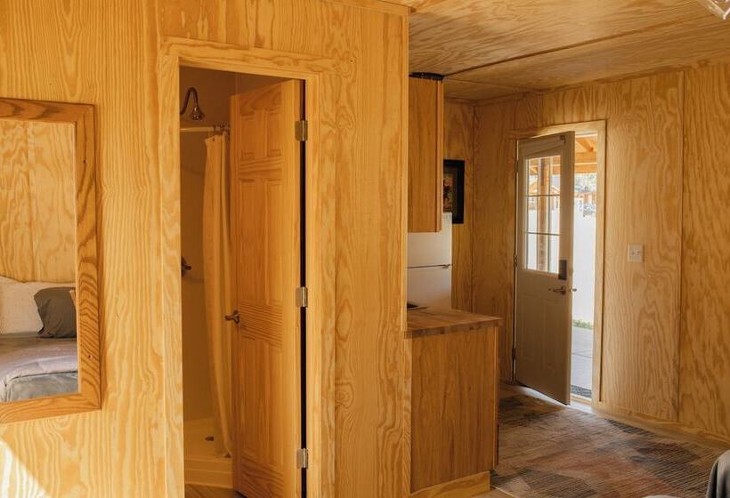 מוטל The Wagon Wheel