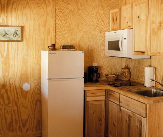 מוטל The Wagon Wheel