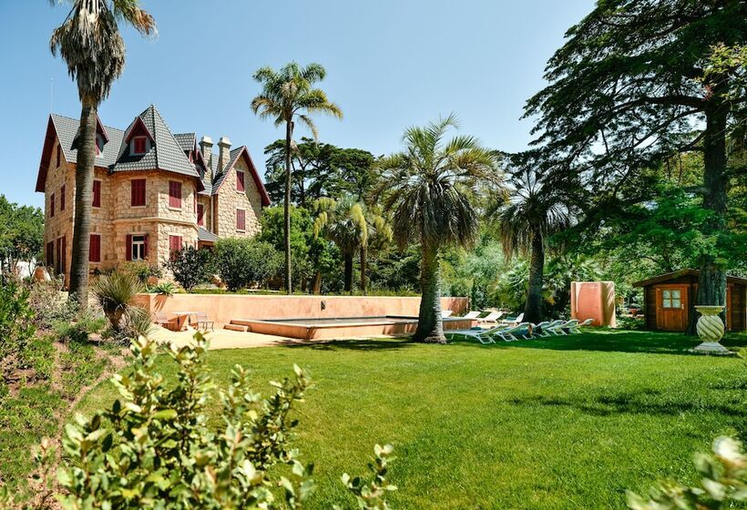 پانسیون Chalet Ficalho