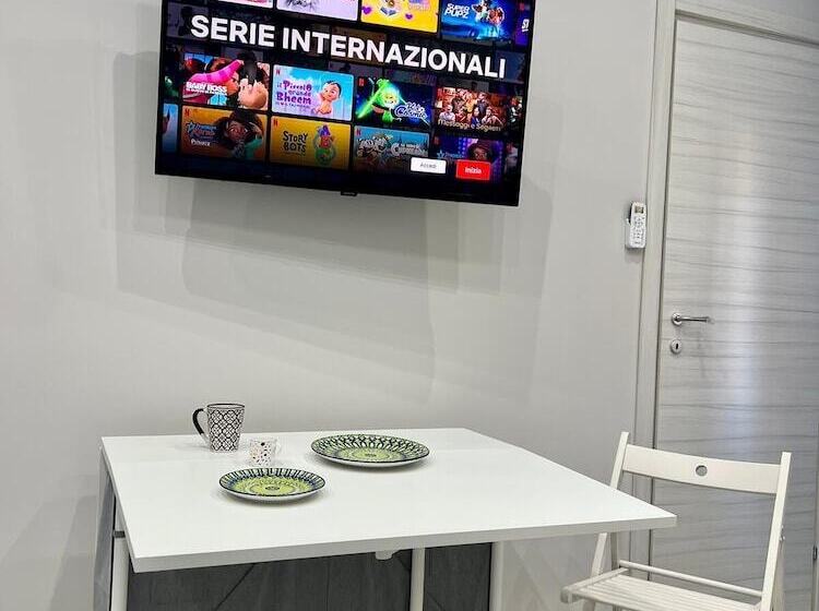 پانسیون Punto House