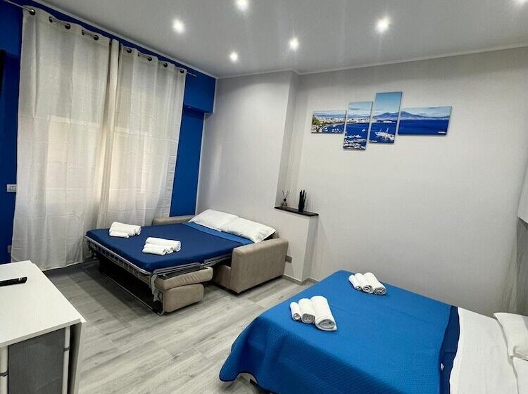 پانسیون Punto House