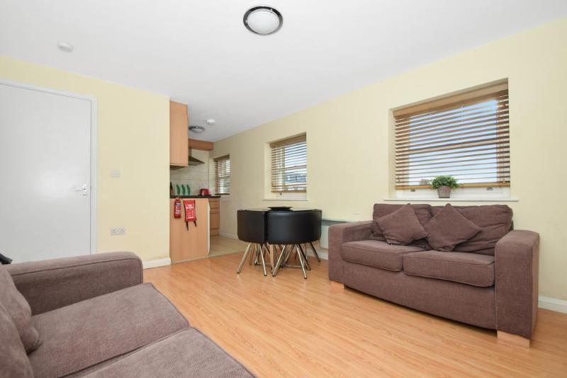 Access Shepherd's Bush