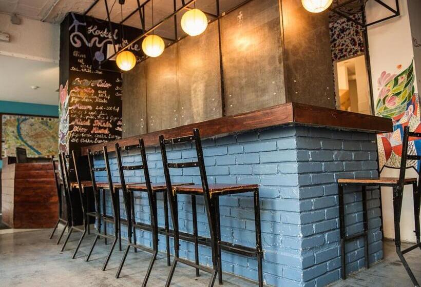 فندق صغير Onefam  Budapest