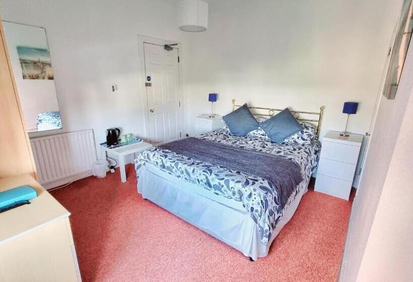 Beachcomber Holiday Apartments