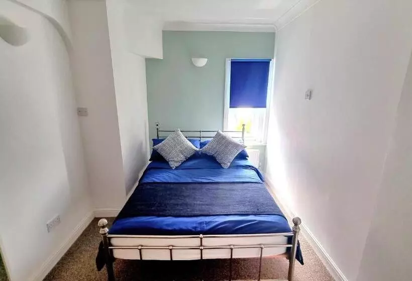 Beachcomber Holiday Apartments