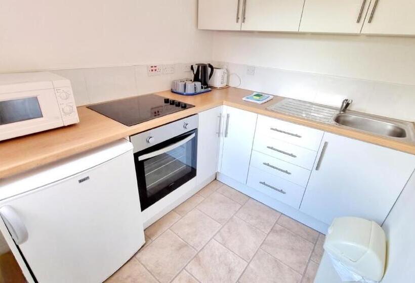 Beachcomber Holiday Apartments