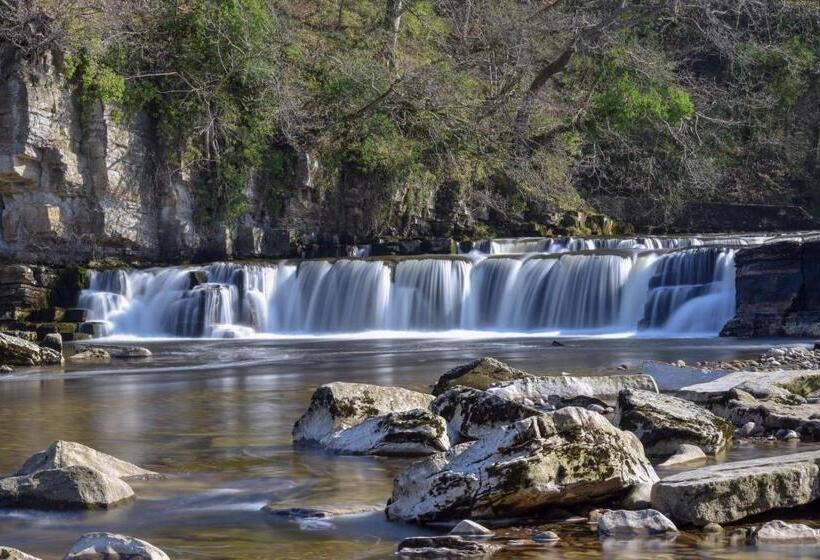 مسافرخانه The Unicorn Richmond