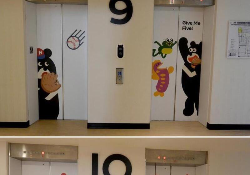 هتل کپسول Hey Bear Capsule