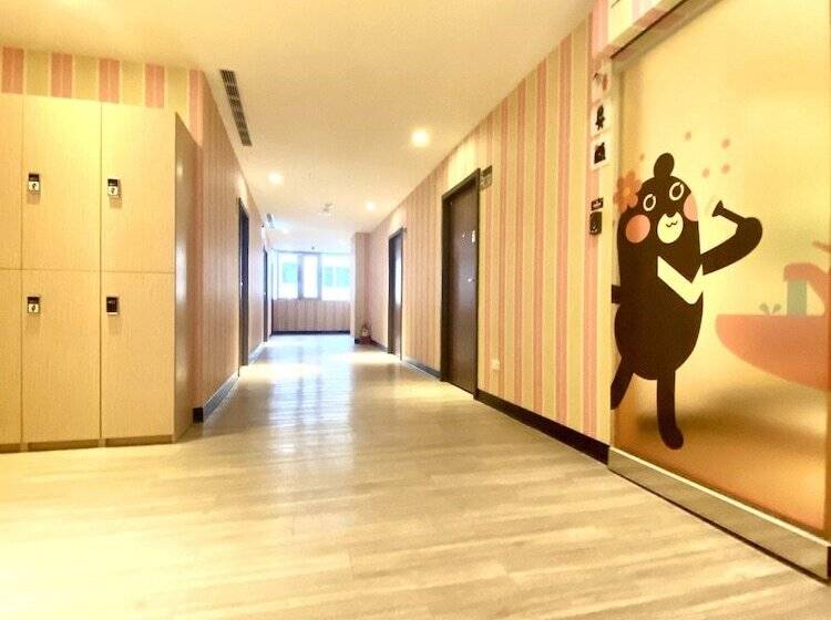 هتل کپسول Hey Bear Capsule