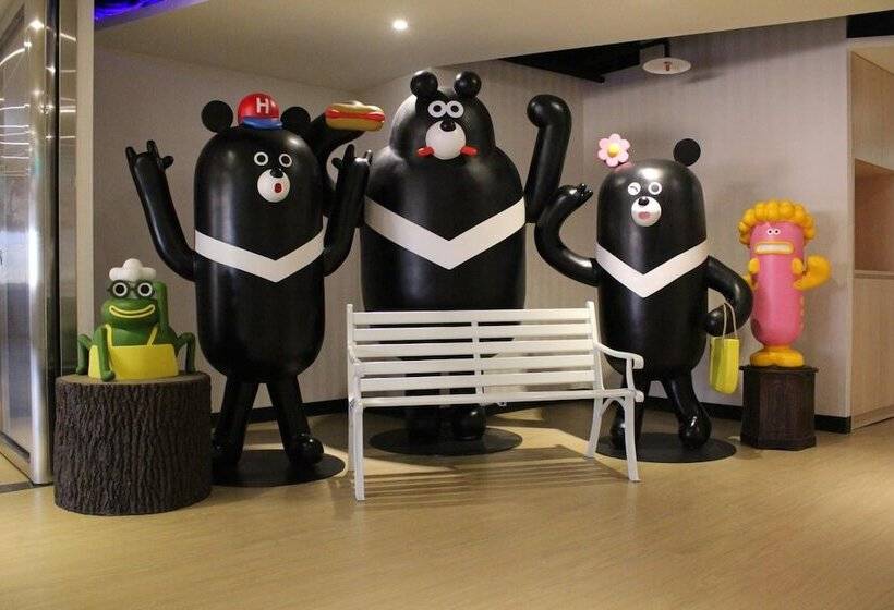 هتل کپسول Hey Bear Capsule