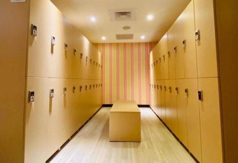 هتل کپسول Hey Bear Capsule