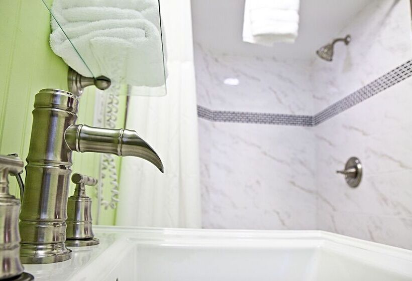 فندق Desoto Beach Gardens