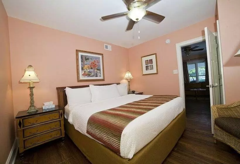 Hotelli Desoto Beach Gardens