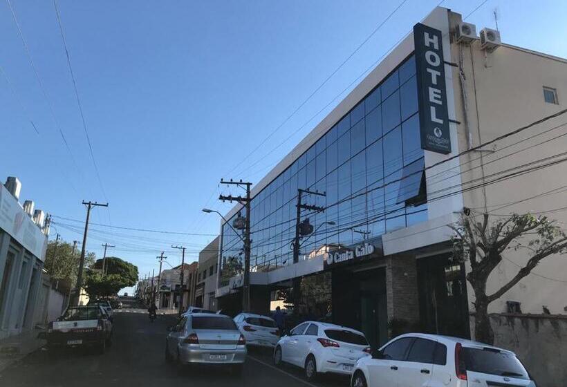 酒店 E Restaurante Canta Galo