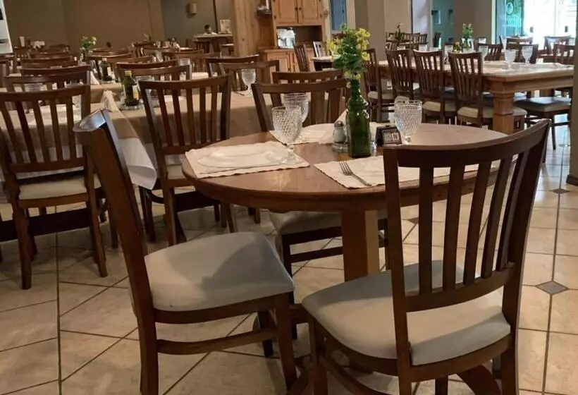 ホテル E Restaurante Canta Galo