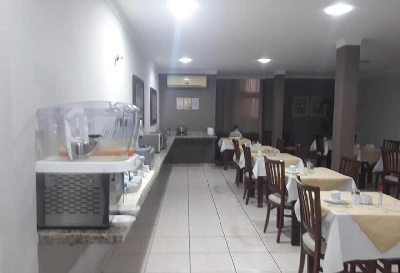 酒店 E Restaurante Canta Galo