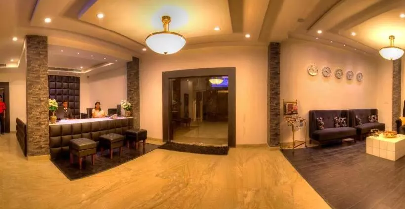 Hotel Fab The Dawn Mysore