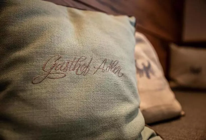 ホテル Gasthof Adler