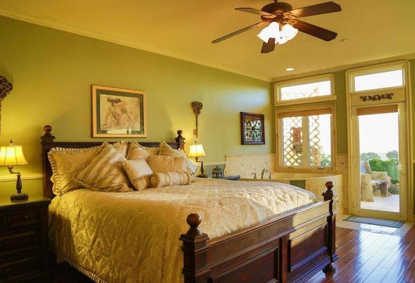 هتل High Ridge Manor