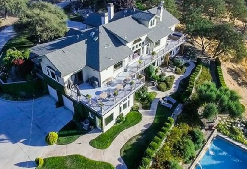 هتل High Ridge Manor