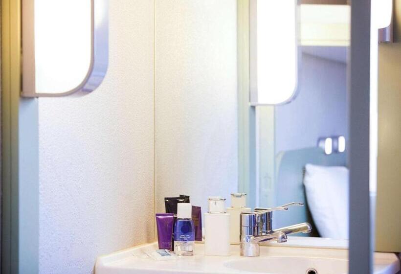 فندق Ibis Budget Marne La Vallee Chelles