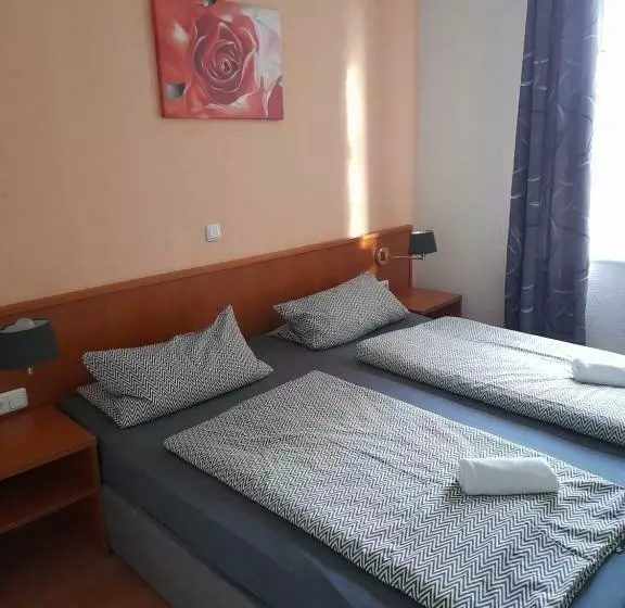 ホテル Kleineilsen