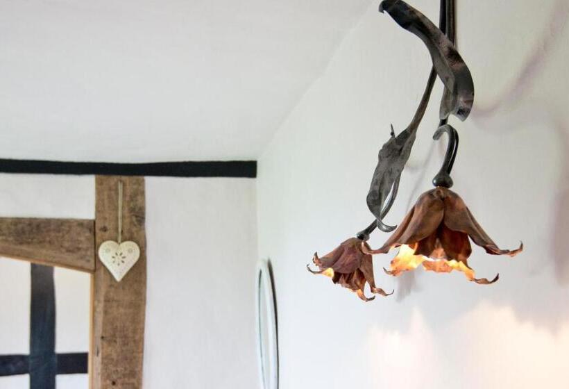 호텔 Lower Wythall B&b