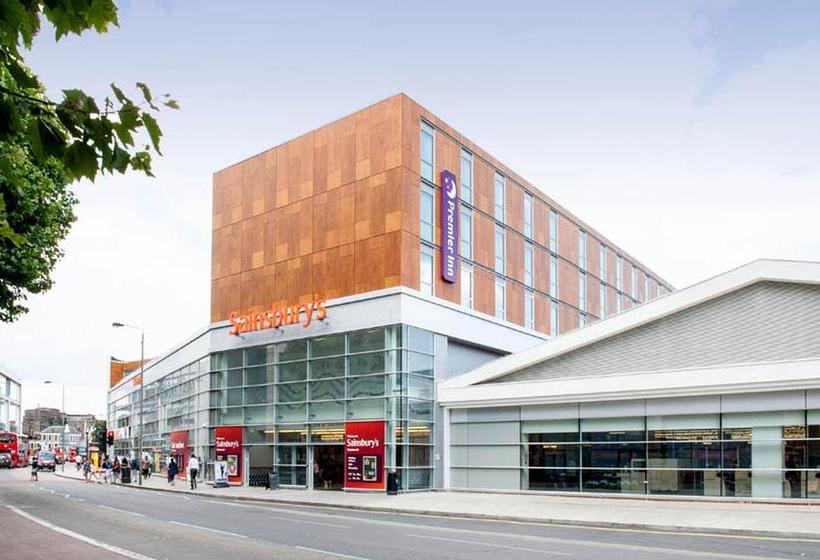 Fotos del hotel Premier Inn London Wandsworth:  6