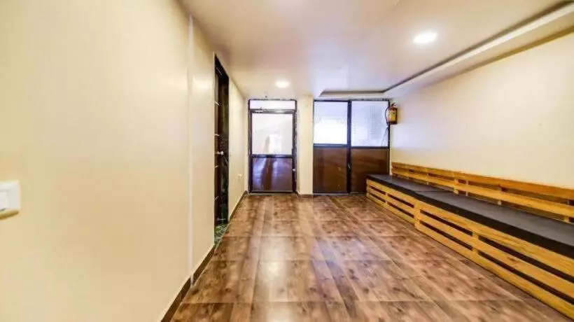 ホテル Rajdeep Inn