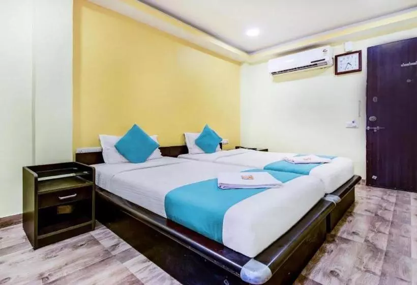 ホテル Rajdeep Inn