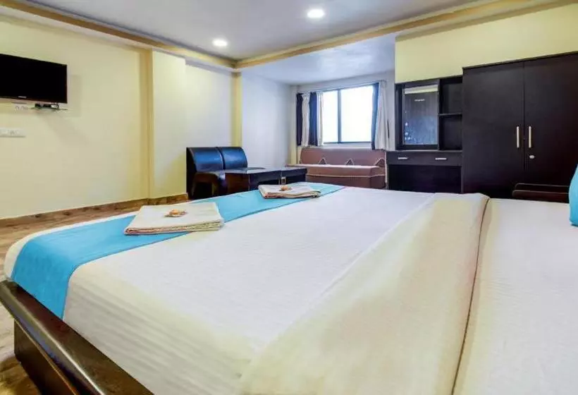 ホテル Rajdeep Inn
