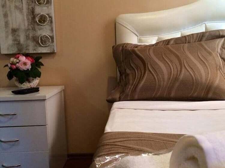 בית מלון כפרי Rose Rooms Apart