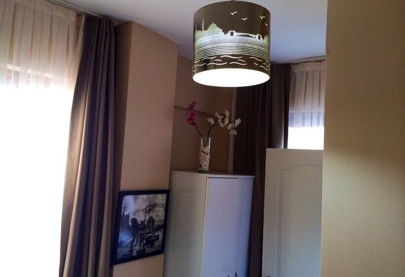 בית מלון כפרי Rose Rooms Apart